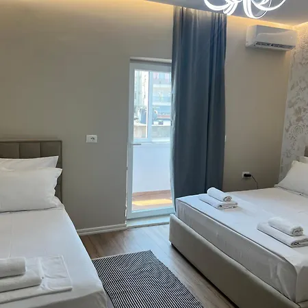 Ness Apartamento Tirana